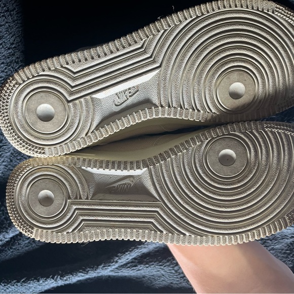 Stussy x Air Force 1 Low 'Fossil' - Picture 3 of 5